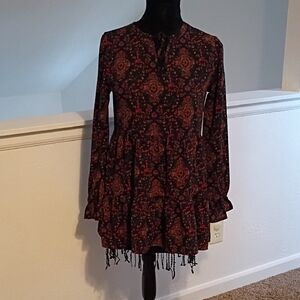 Maurices Black and Red Patterned Long Sleeve Dress